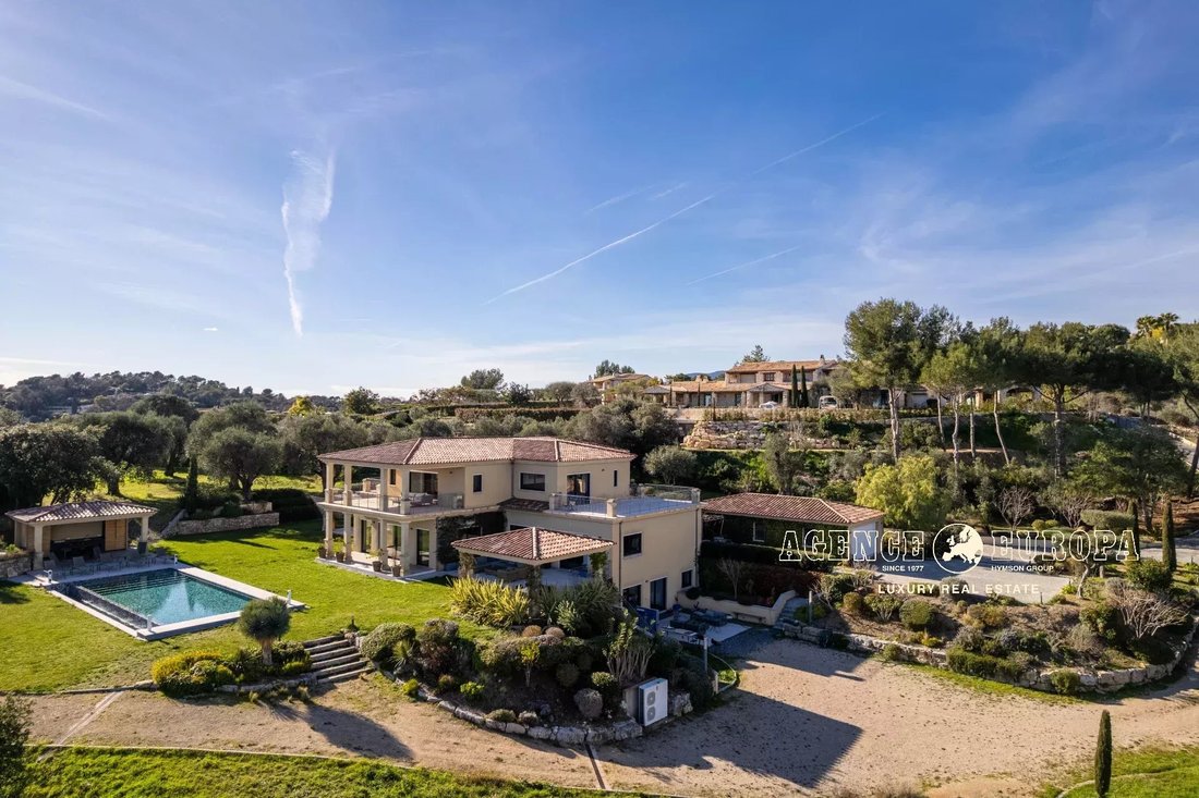 Villa in Sud, Roquefort-les-Pins, France 4 - 17286442