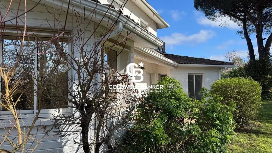 House in Lege Bourg, Lège-Cap-Ferret, France 2 - 15932156