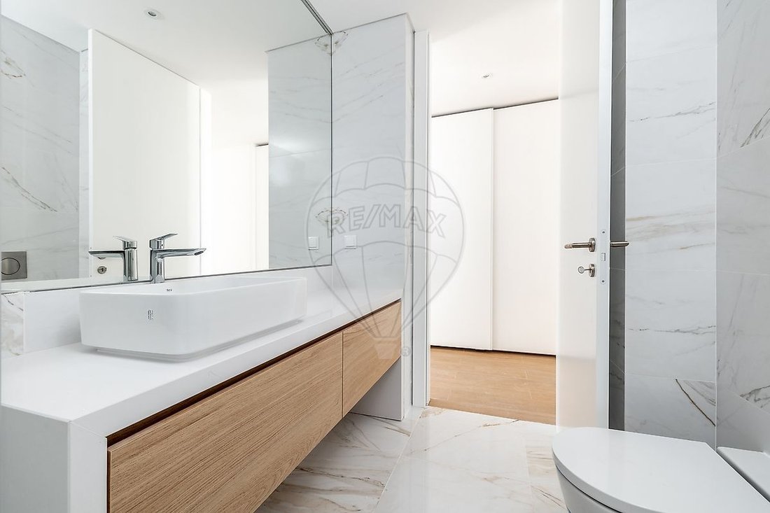 Apartment in Sao Martinho do Porto, Leiria District, Portugal 4 - 17287023