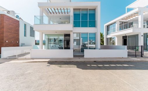 Villa in Paralimni, Famagusta, Cyprus 1