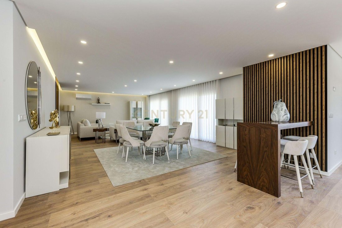Apartment in Alverca do Ribatejo, Lisbon, Portugal 1 - 17287366