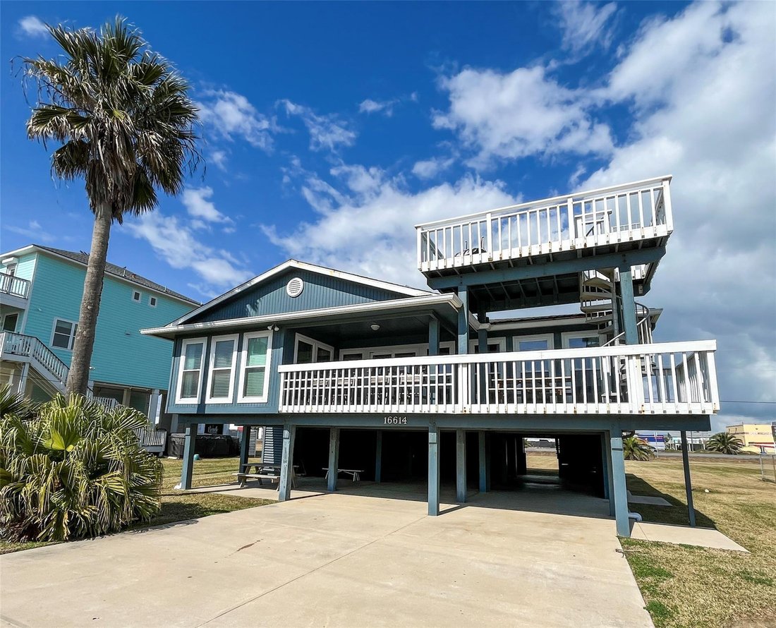 House in Galveston, Texas, United States 1 - 17286812