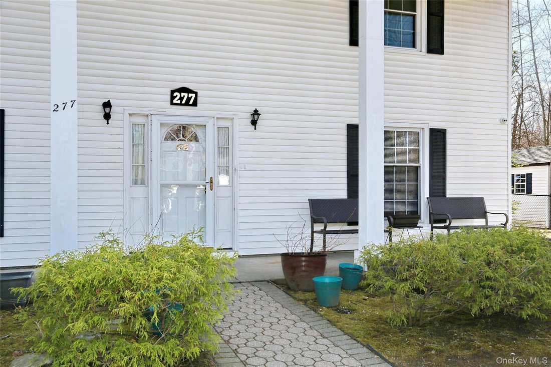 House in Airmont, New York, United States 2 - 17289013