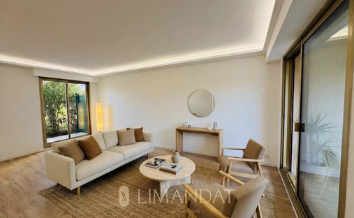 Apartment in Les Groules-Les Breguieres, Antibes, France 1