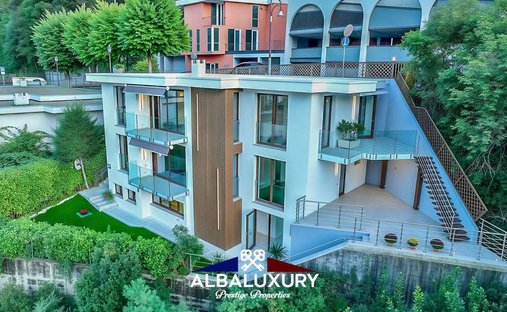 Villa a Campione d'Italia, Lombardia, Italia 1