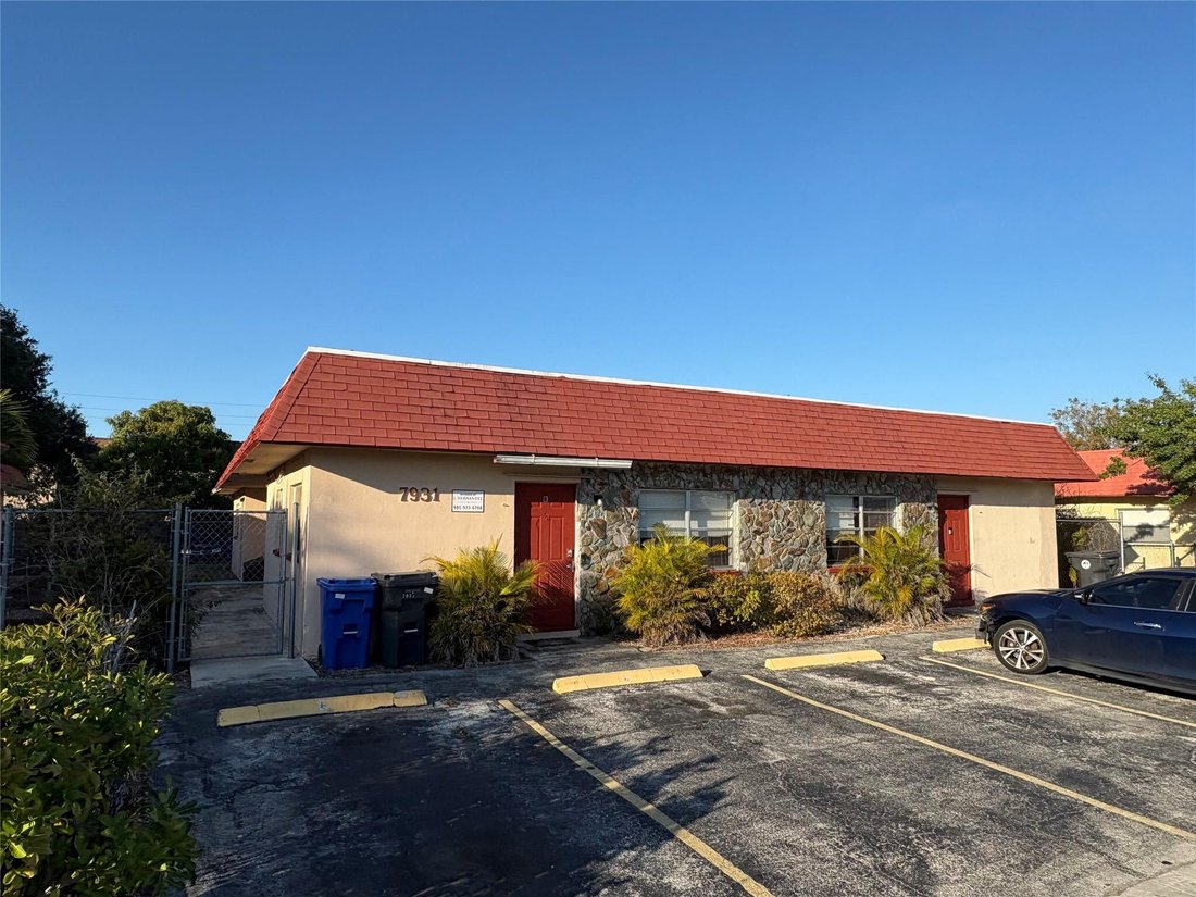 House in North Lauderdale, Florida, United States 2 - 17240151