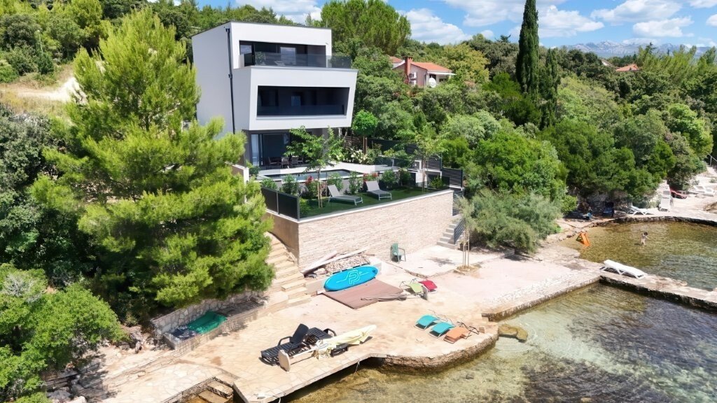 Villa in Opcina Posedarje, Zadar County, Croatia 1 - 17290333