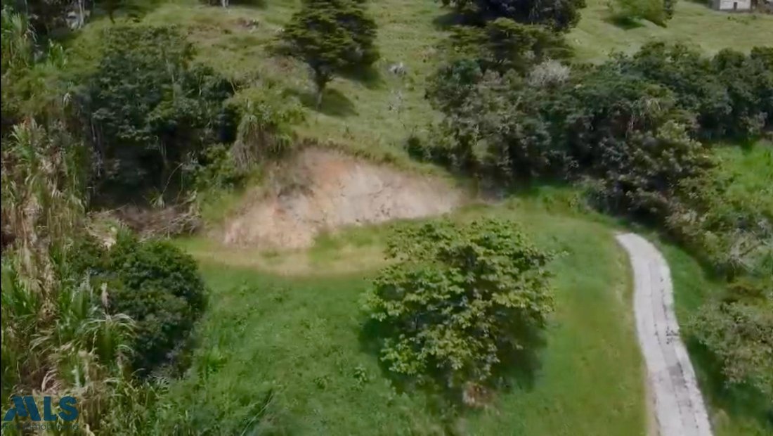 Land in Girardota, Antioquia, Colombia 3 - 17287031
