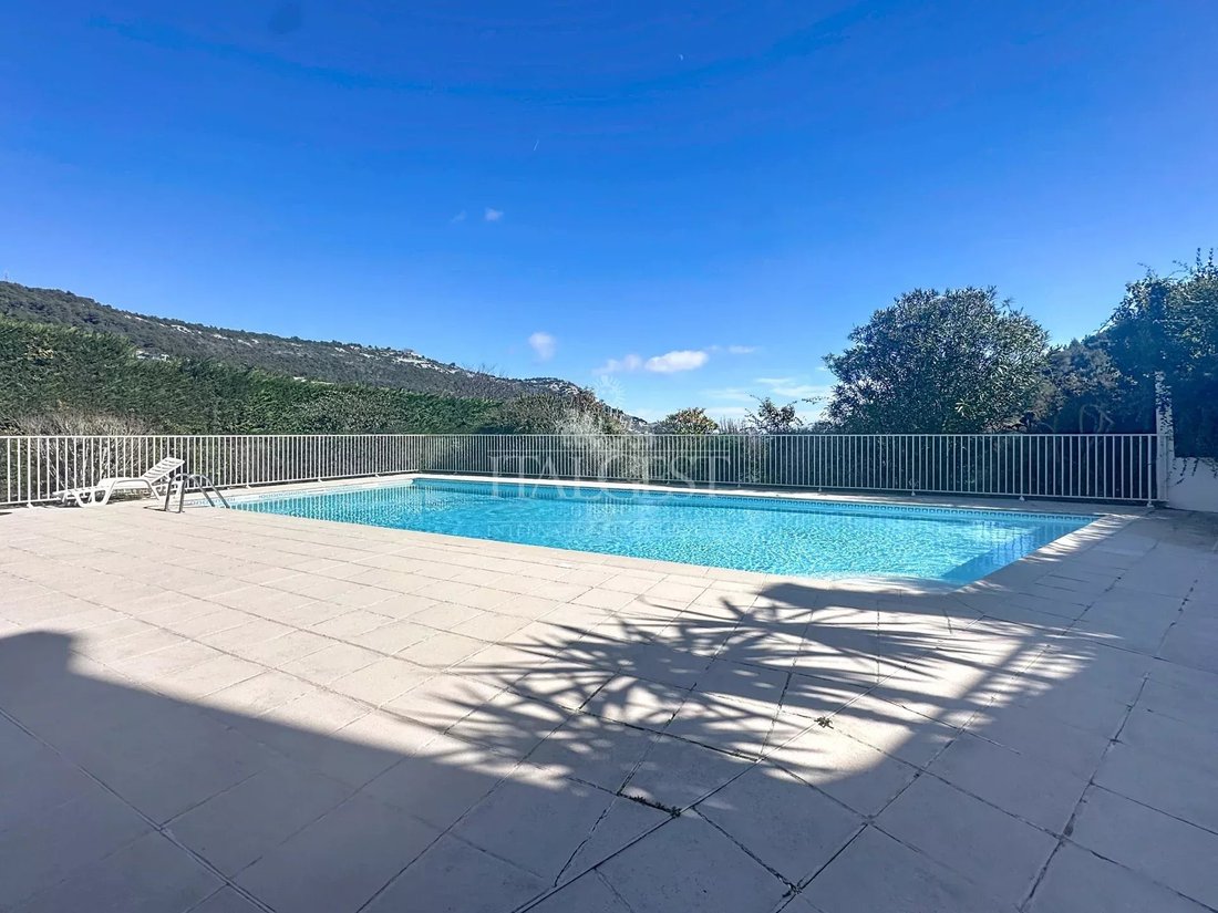 House in Èze, Provence-Alpes-Côte d'Azur, France 3 - 17287418