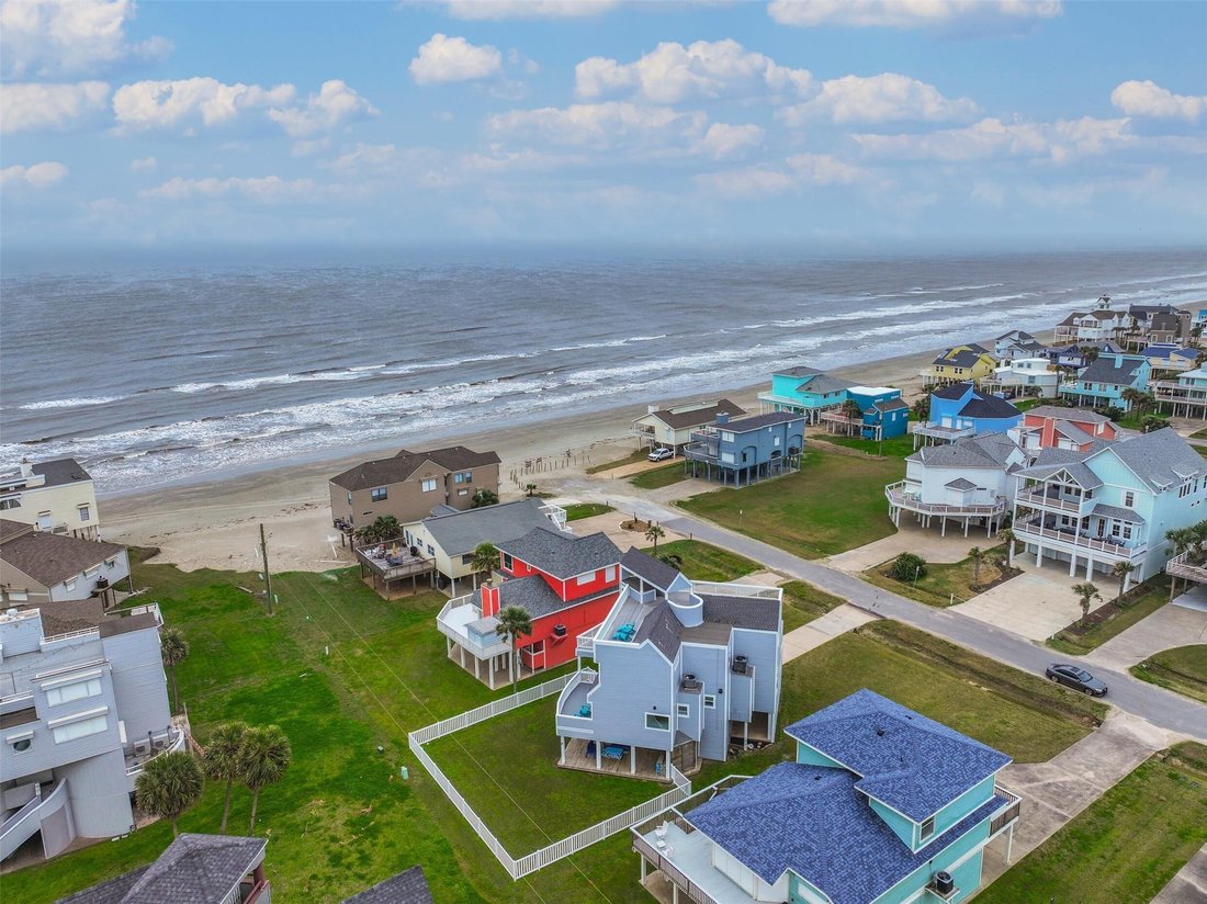 House in Galveston, Texas, United States 3 - 17286816
