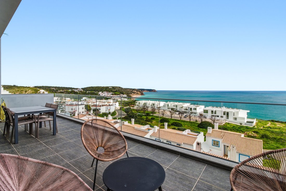 Villa in Budens, Algarve, Portugal 1 - 17290084