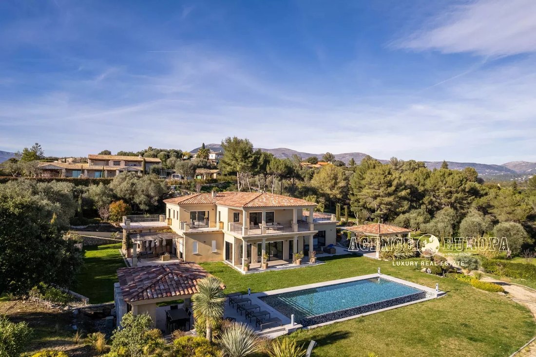 Villa in Sud, Roquefort-les-Pins, France 3 - 17286442