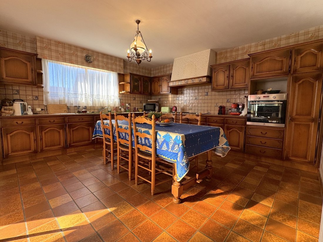 House in Kerguelen-Quehello Congard-Maison Rou, Larmor-Plage, France 2 - 17290688