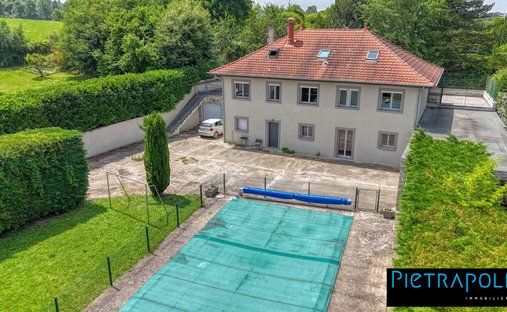 Casa en Les-Collines, Vienne, Francia 1
