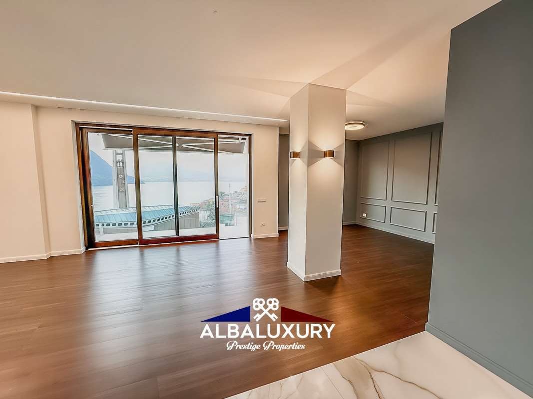 Villa in Campione d'Italia, Lombardy, Italy 4 - 17288647