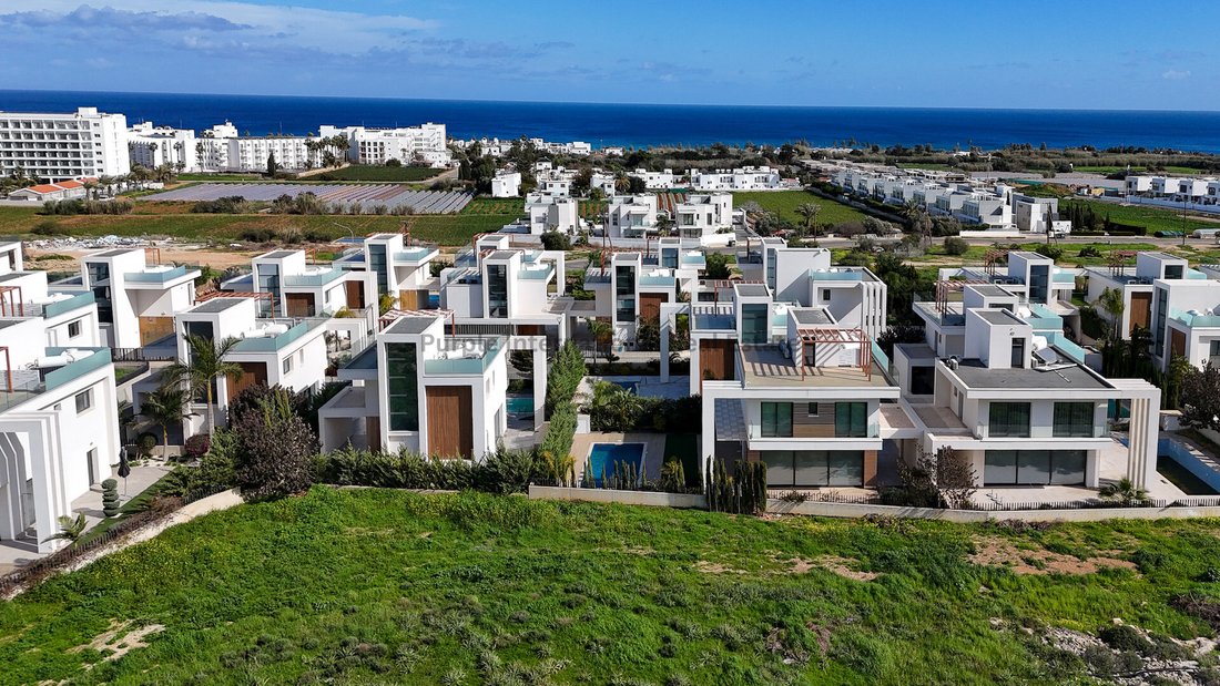 Villa in Paralimni, Famagusta, Cyprus 1 - 16712818