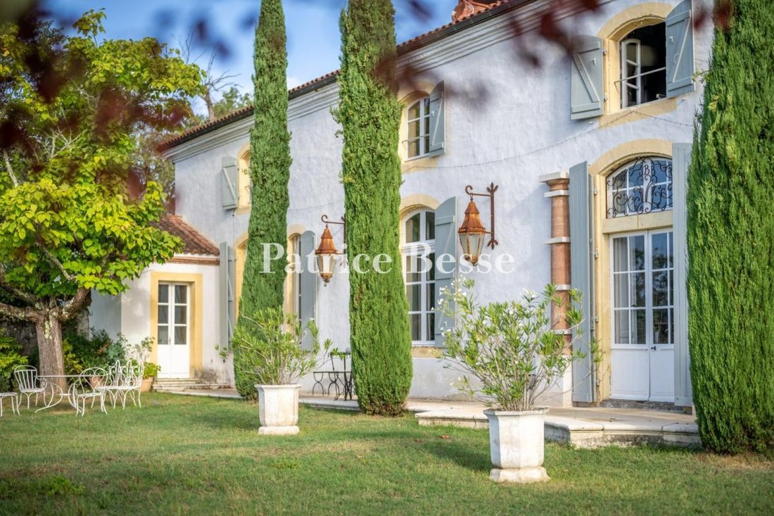 House in École Paul Bert-Lycée Bernard Palissy, Agen, France 2 - 17289929