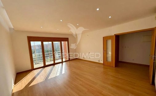 Apartamento en Odivelas, Distrito de Lisboa, Portugal 1