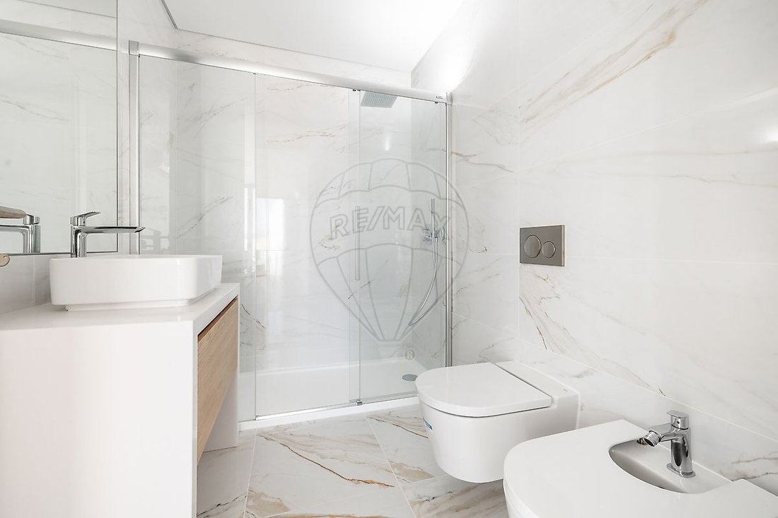 Apartment in Sao Martinho do Porto, Leiria District, Portugal 3 - 17287023