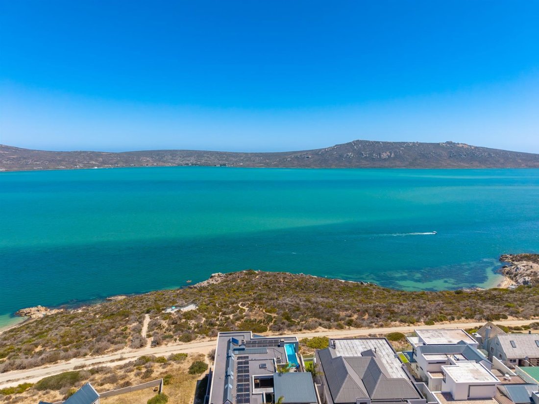 House in Saint Helena Bay, Western Cape, South Africa 4 - 17288372