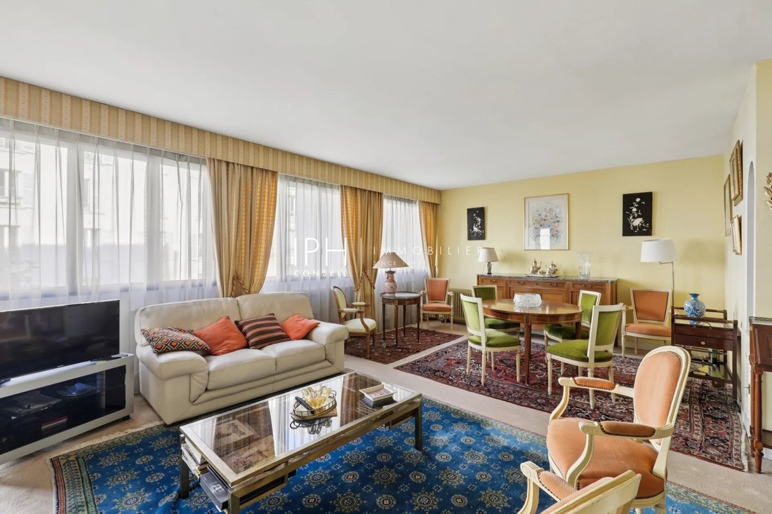 Apartment in La Plaine des Sablons, Neuilly-sur-Seine, France 2 - 17286671
