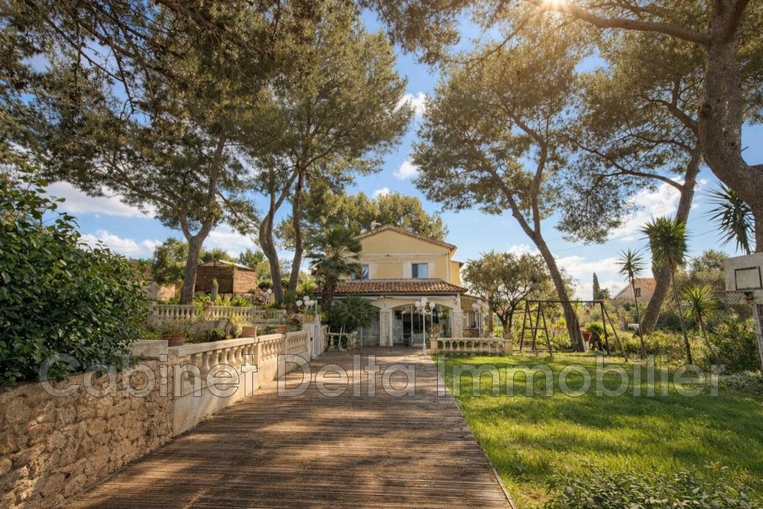 Villa a Bandol, Provenza-Alpi-Costa Azzurra, Francia 2 - 17287149