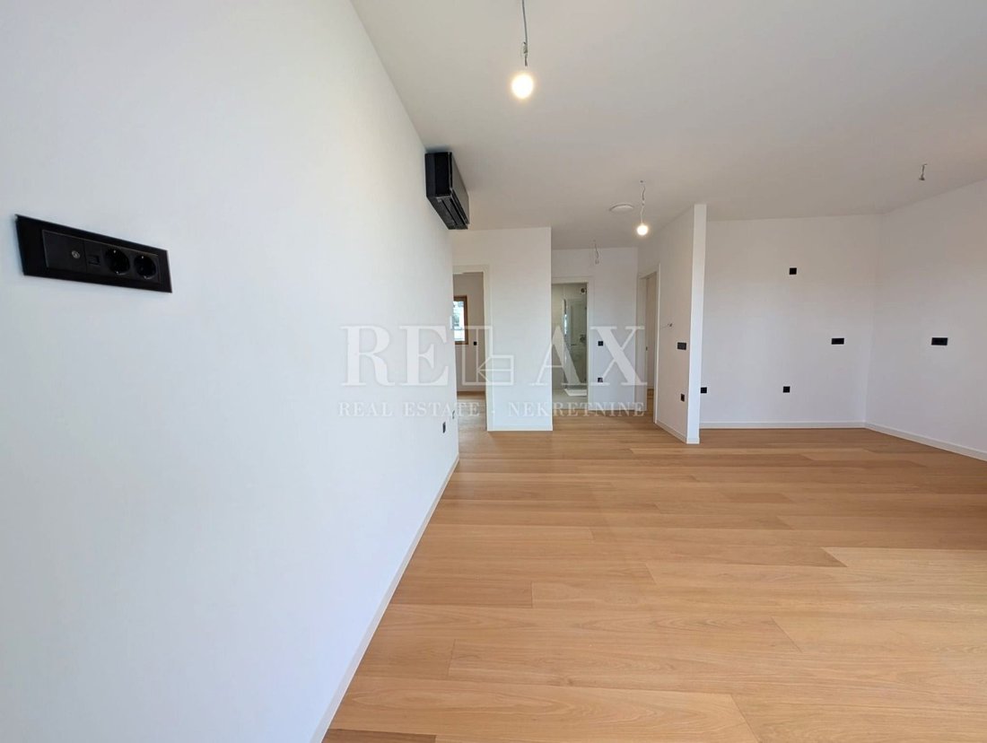 Apartment in Mjesni odbor Kantrida, Grad Rijeka, Primorje-Gorski Kotar County 5 - 17291798