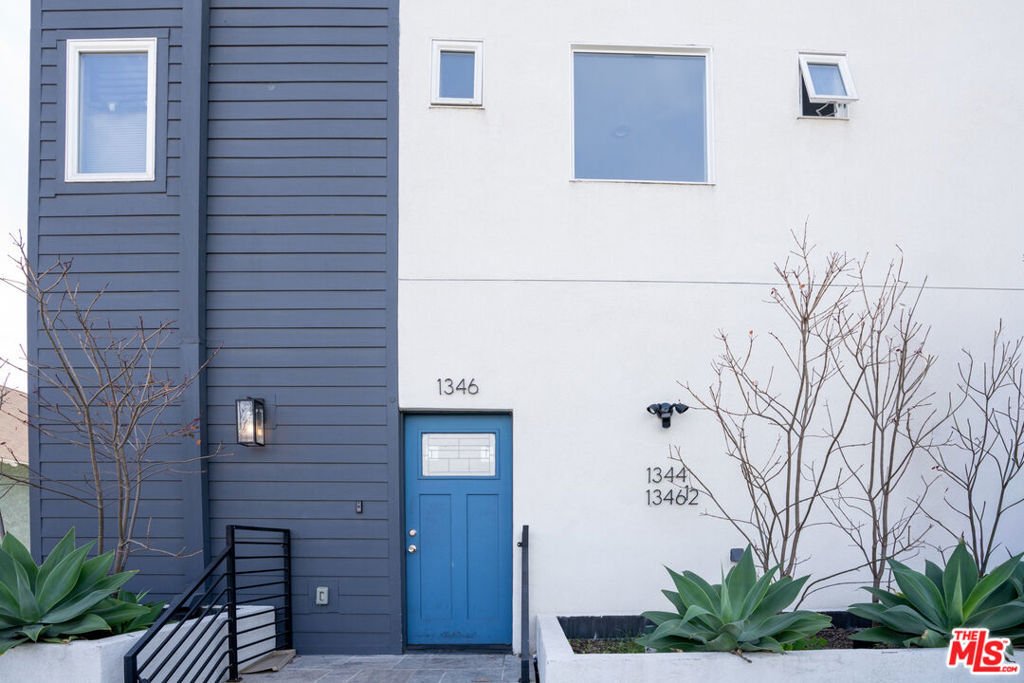 Los Angeles, California, United States 4 - 17291278