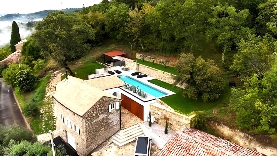 Villa in Oprtalj, Istria County, Croatia 1 - 17290339