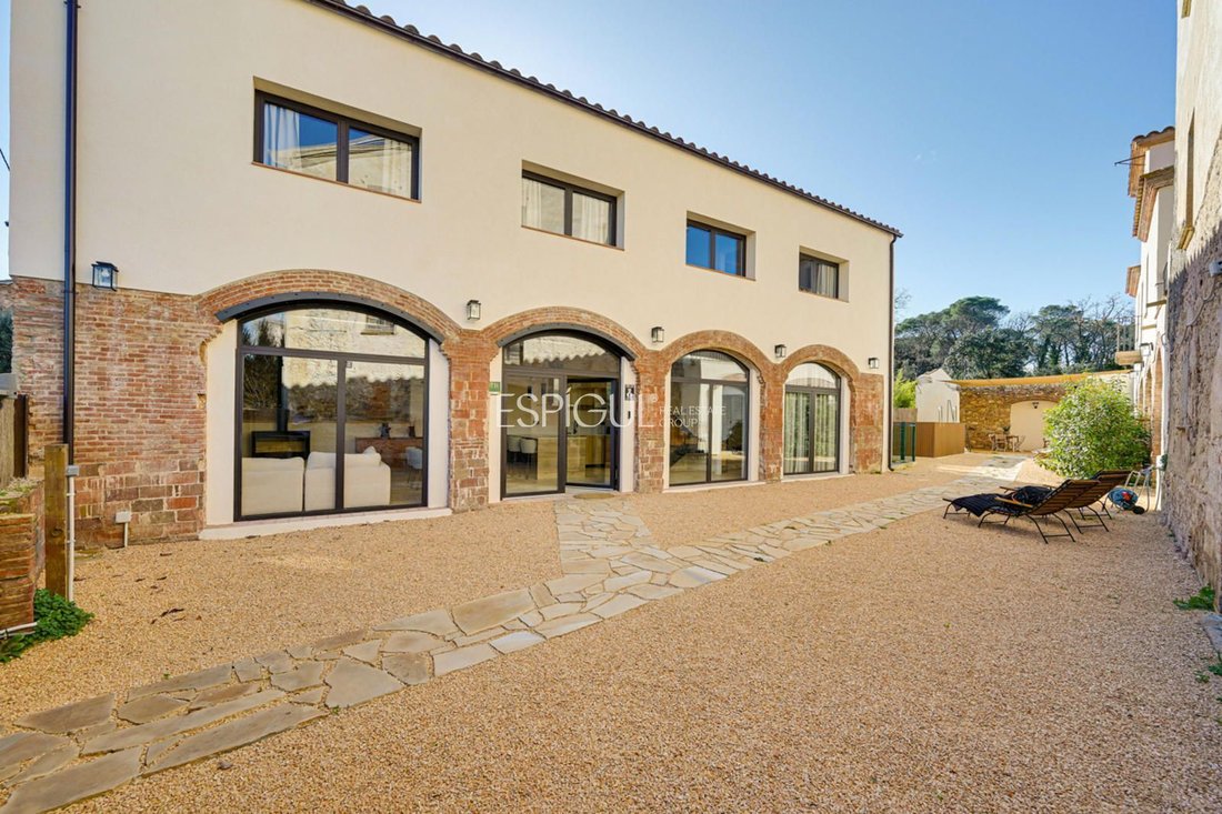Villa in Santa Cristina d'Aro, Catalonia, Spain 2 - 17286667
