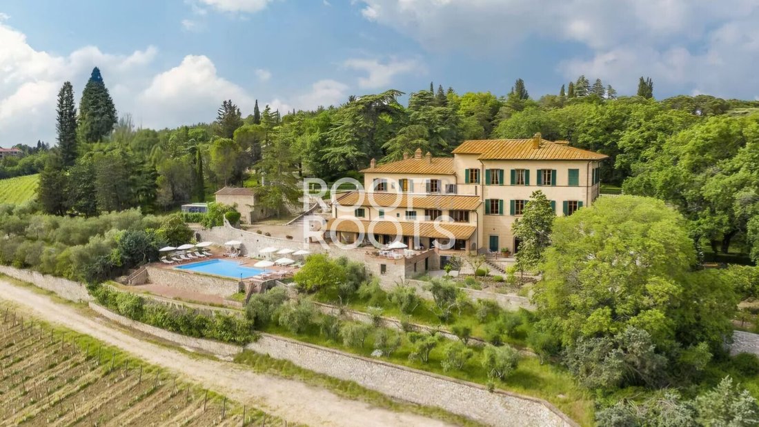 Villa in Castellina in Chianti, Tuscany, Italy 1 - 17286097