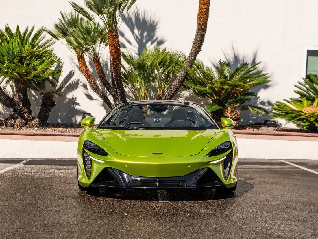 Cabriolet in La Jolla, CA, United States 2 - 16568991
