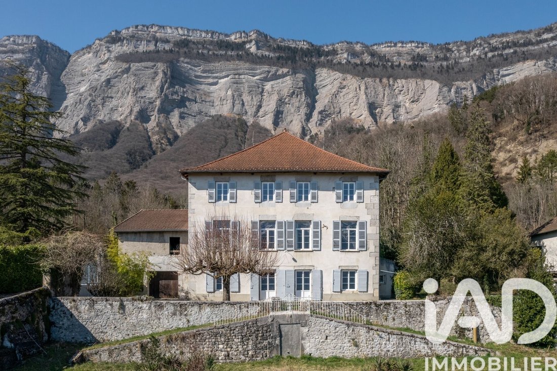 House in Biviers, Auvergne-Rhône-Alpes, France 2 - 17288058
