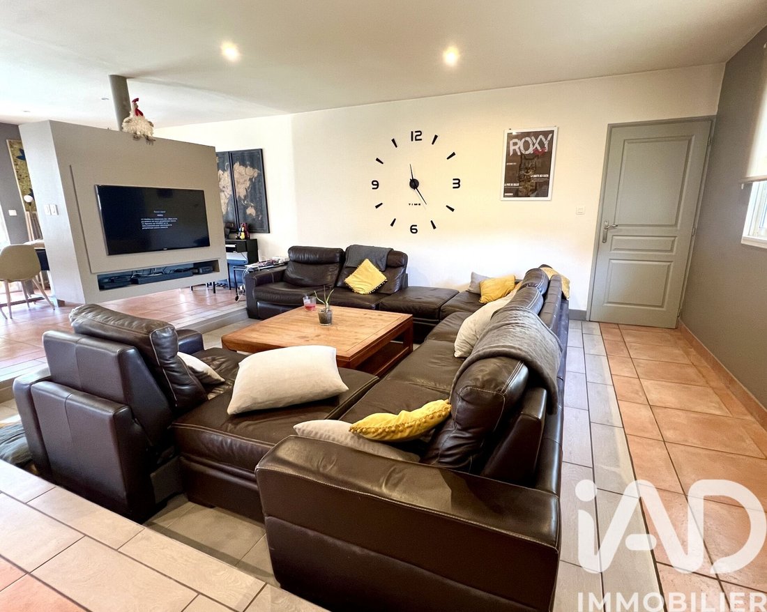 House in Salles, Nouvelle-Aquitaine, France 3 - 17288050