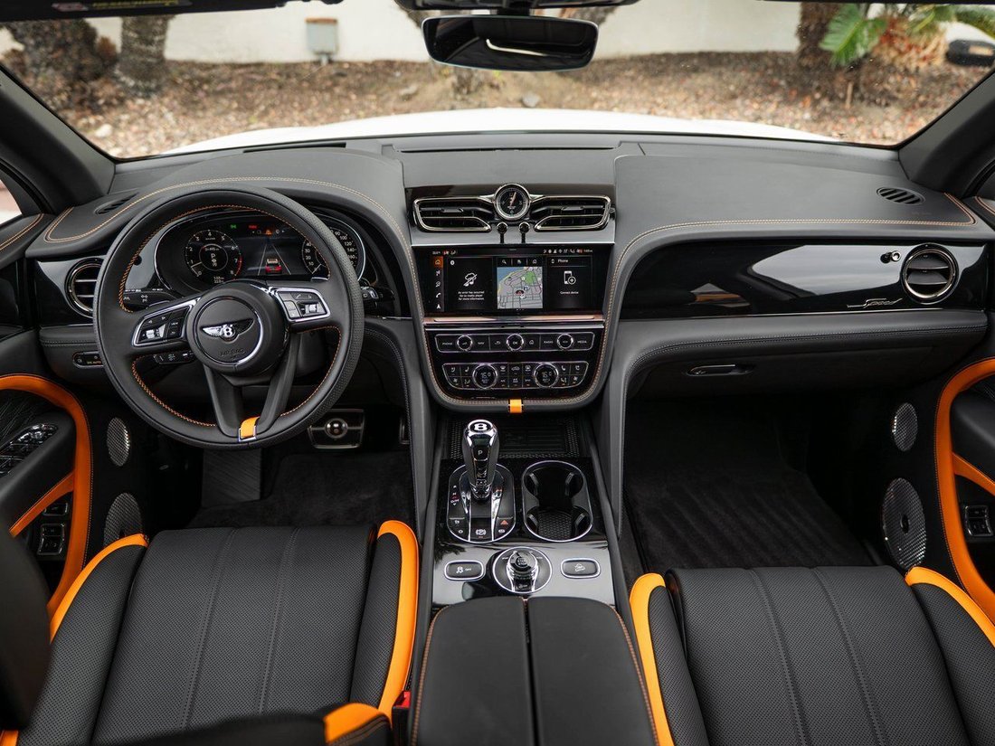 2026 Bentley Bentayga Speed in La Jolla, CA, United States 4 - 16869268