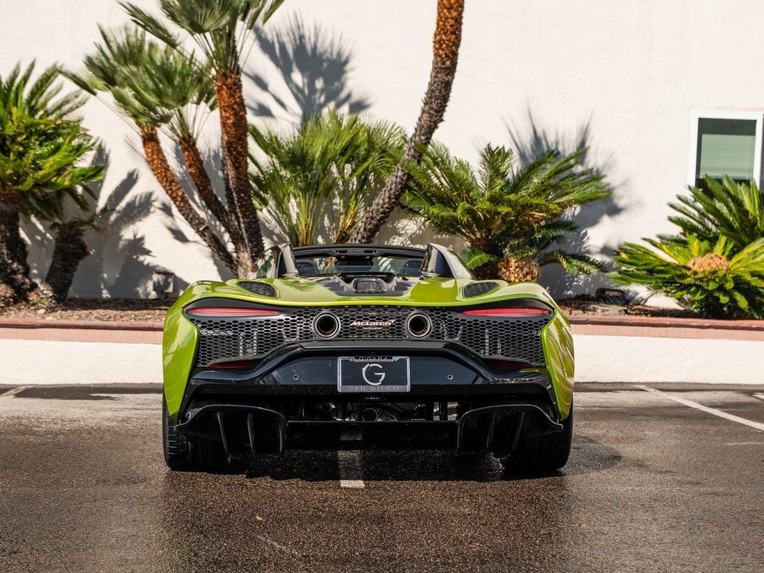 Cabriolet in La Jolla, CA, United States 5 - 16568991