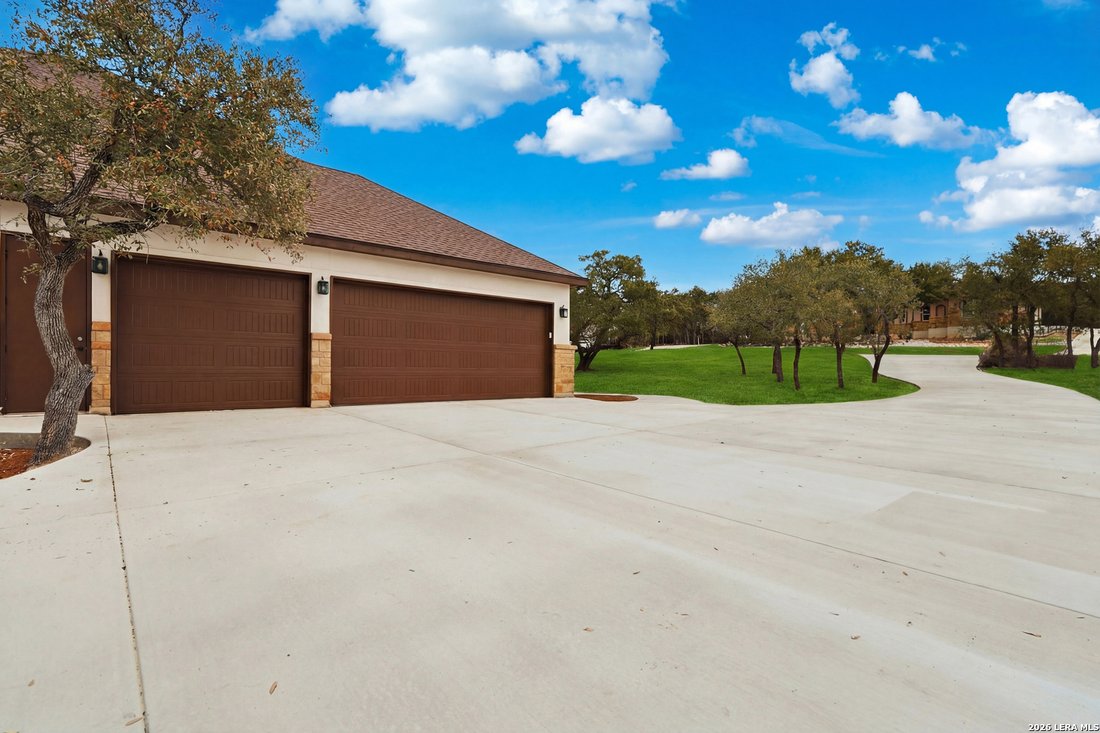 House in Spring Branch, Texas, United States 3 - 17210815