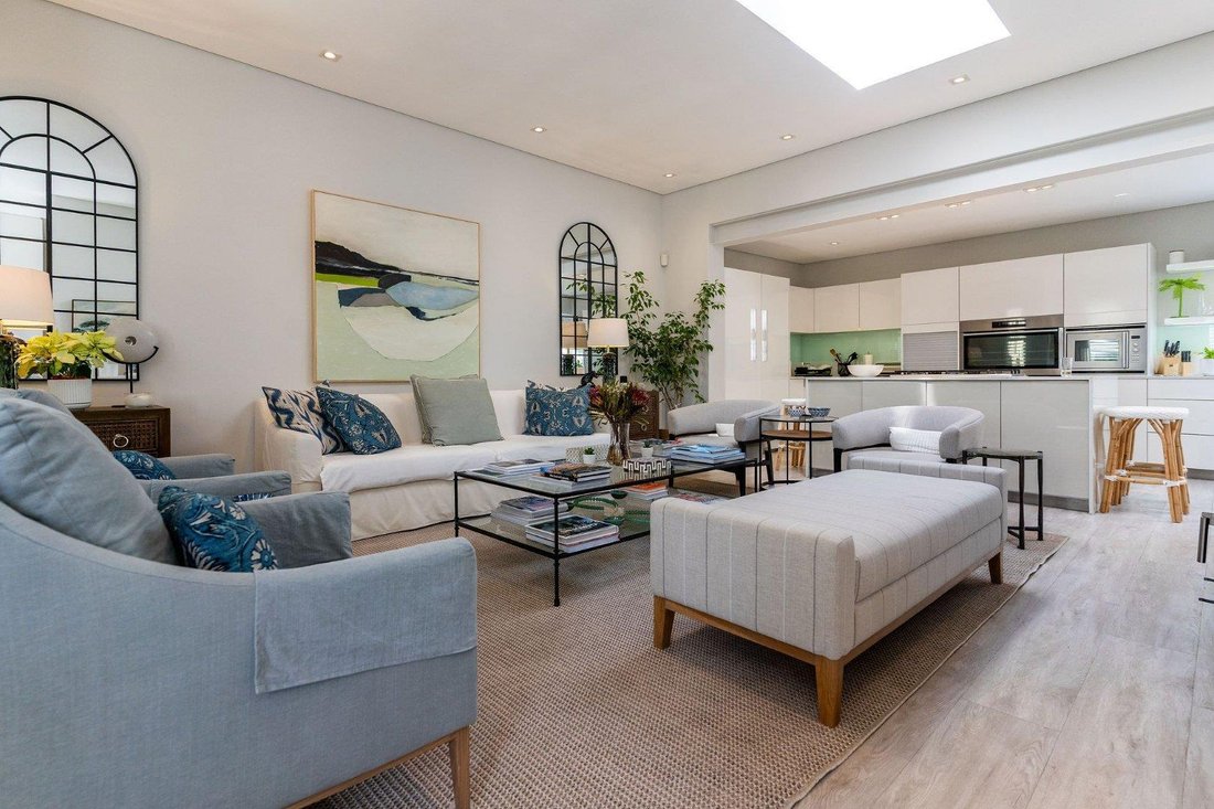 Townhouse in City Centre, Cape Town, South Africa 4 - 17286936