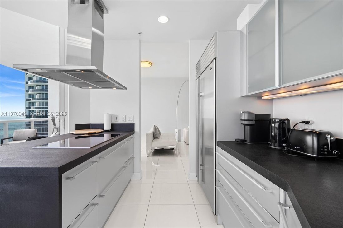 Condo in Sunny Isles Beach, Florida, United States 4 - 17288310