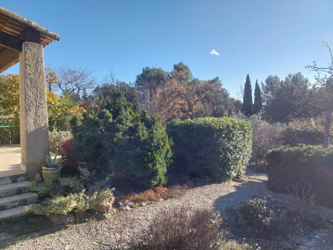 House in Puget, Provence-Alpes-Côte d'Azur, France 2 - 17287574
