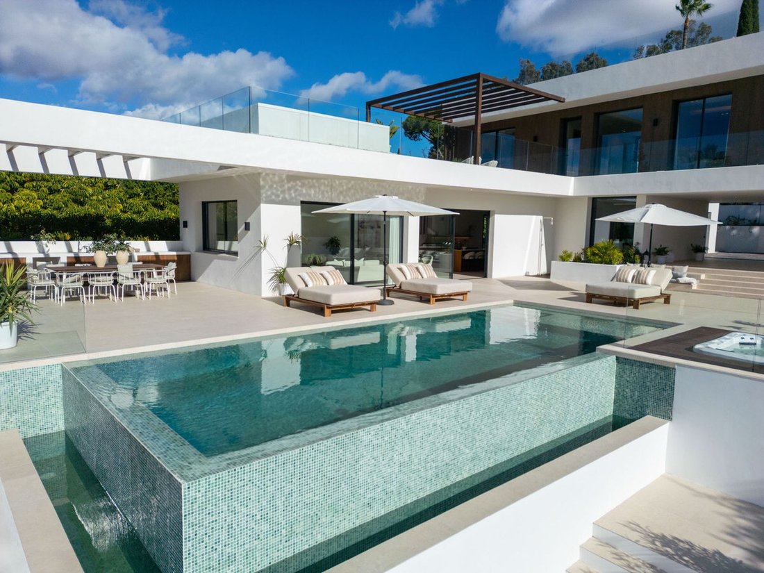 Villa in Estepona, Andalusia, Spain 2 - 17287517