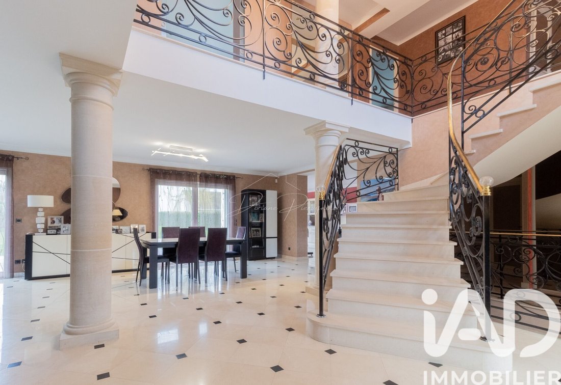 House in Ronquerolles, Ile-de-France, France 2 - 17288059