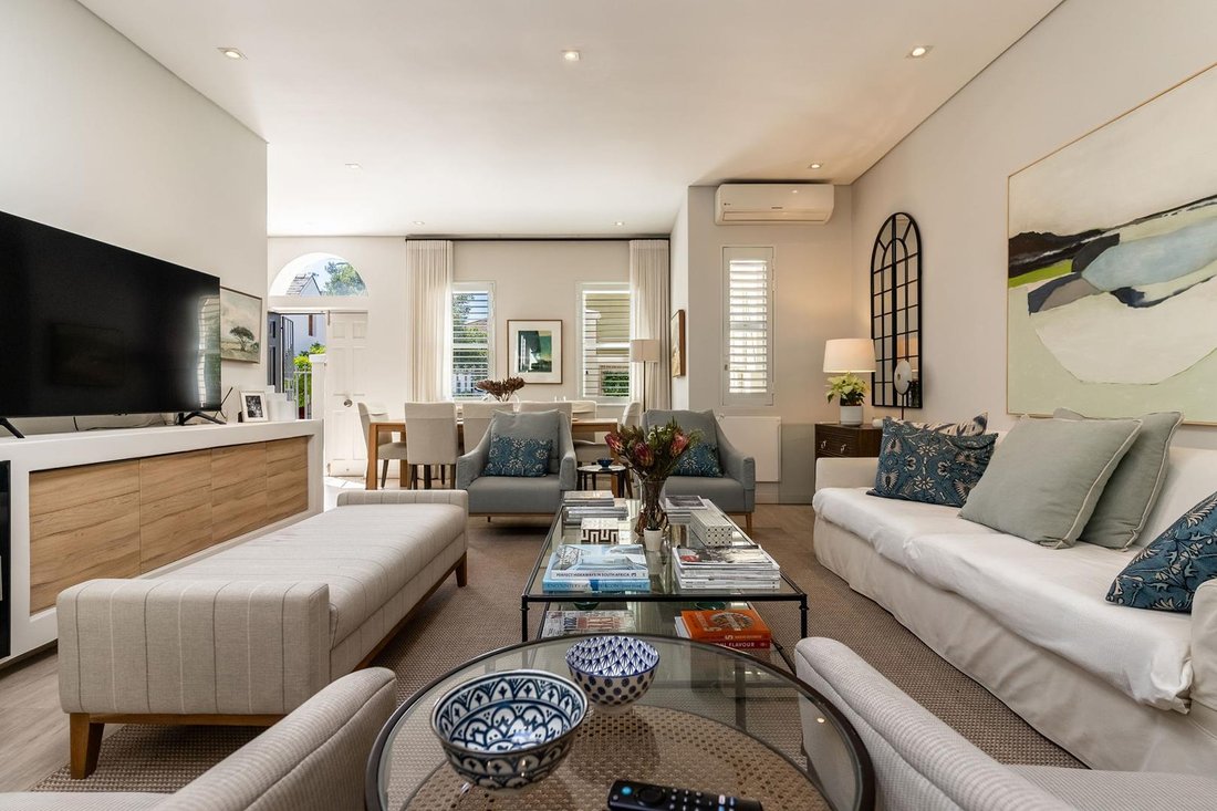 Townhouse in City Centre, Cape Town, South Africa 2 - 17286936