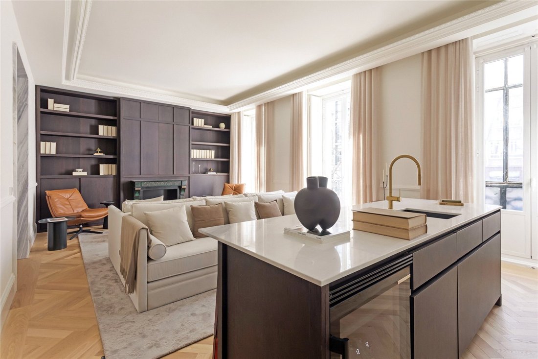Apartment in Chamberi, Madrid, Spain 5 - 17286915