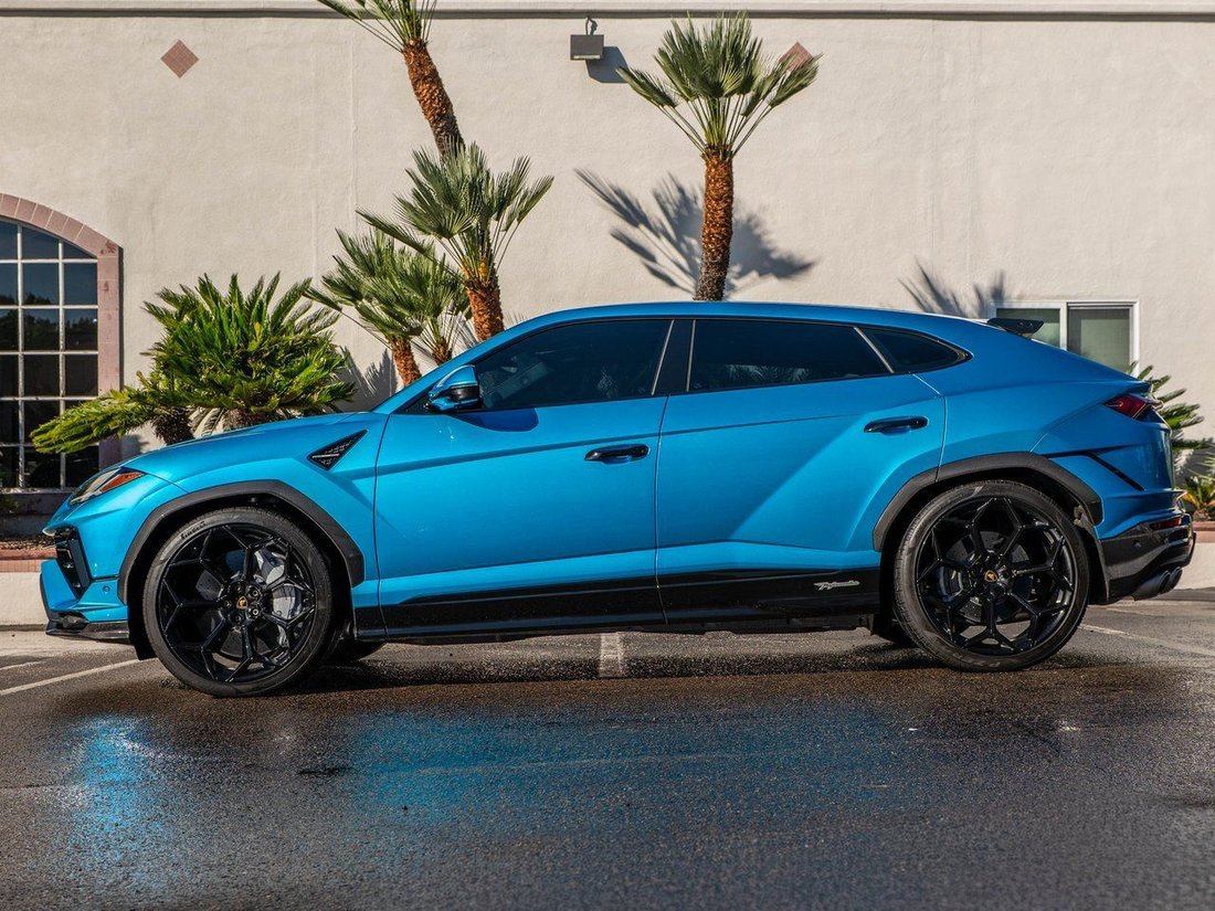 Suv in La Jolla, CA, United States 2 - 16677742