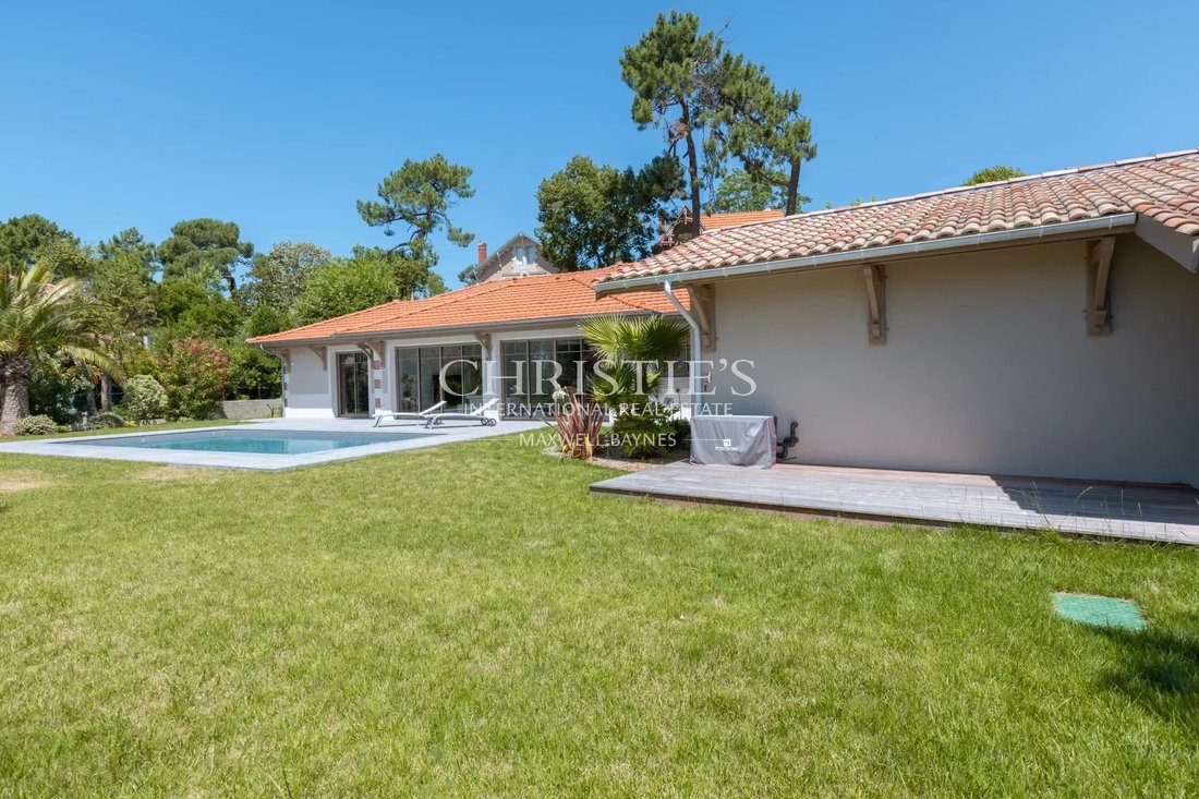House in Le Moulleau-Les Abatilles, Arcachon, France 2 - 16711089