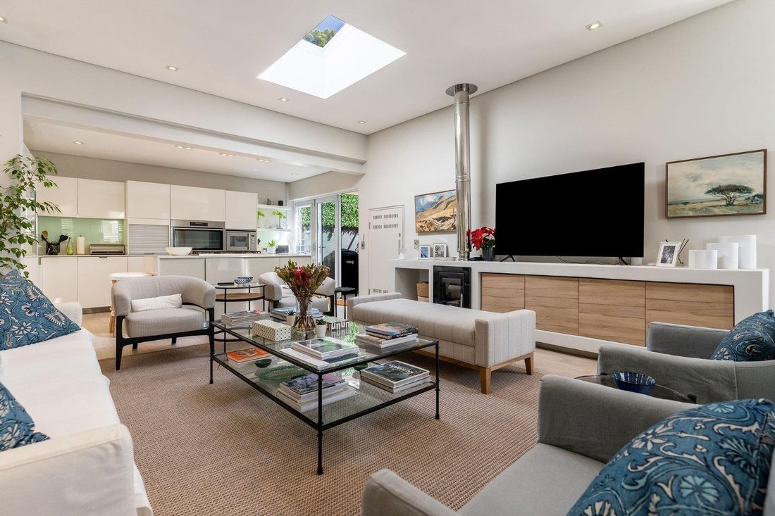 Townhouse in City Centre, Cape Town, South Africa 3 - 17286936
