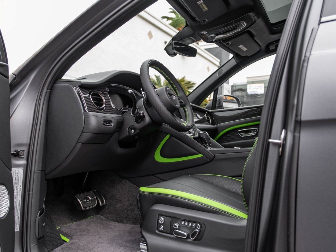 2026 Bentley Bentayga Speed in La Jolla, CA, United States 2 - 17220688