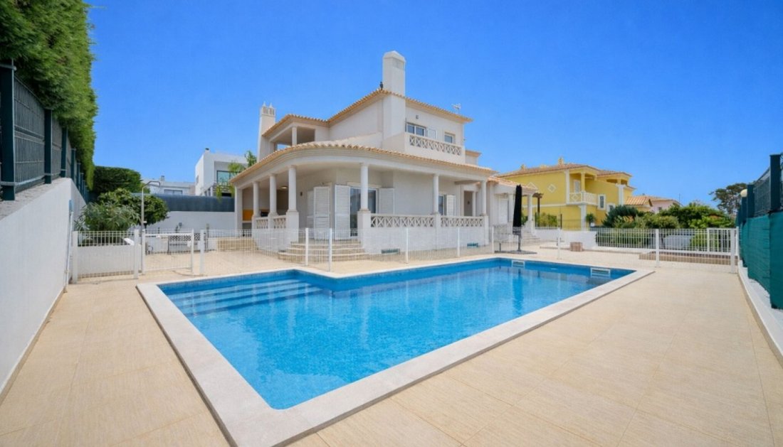 Villa in Olhos de Agua, Algarve, Portugal 2 - 17287691