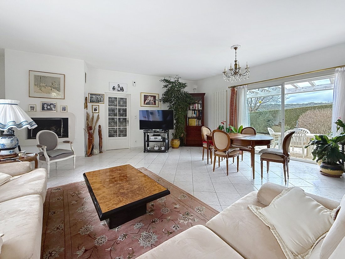 Estate in Uzès, Occitania, France 4 - 17286954